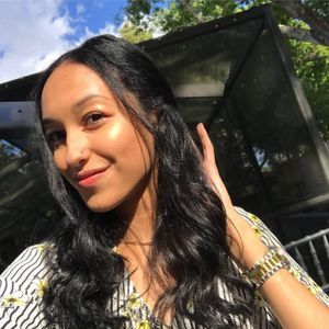 Meet your Posher, Ayshah